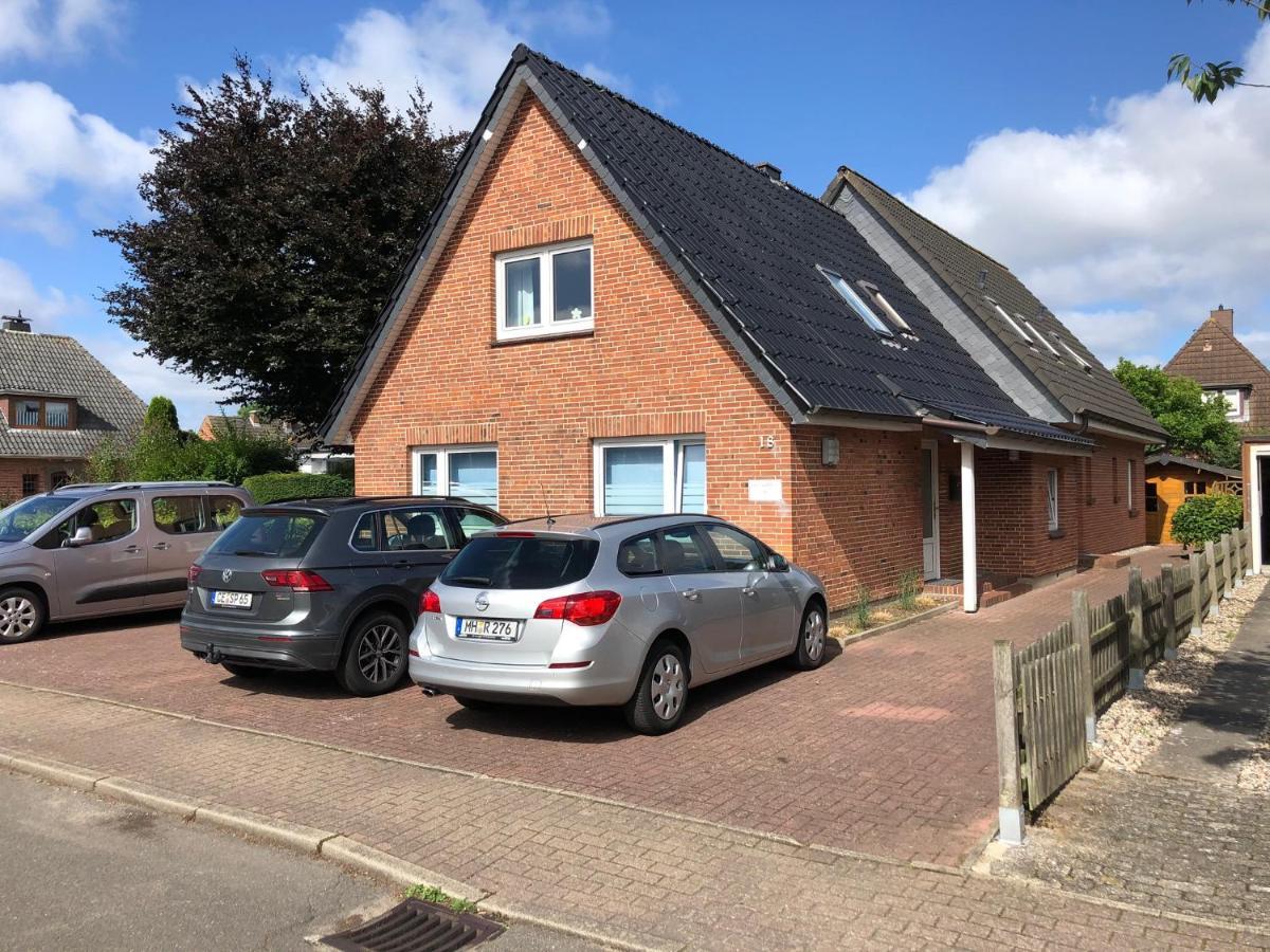 Haus Trossenstek II Apartment Busum Bagian luar foto