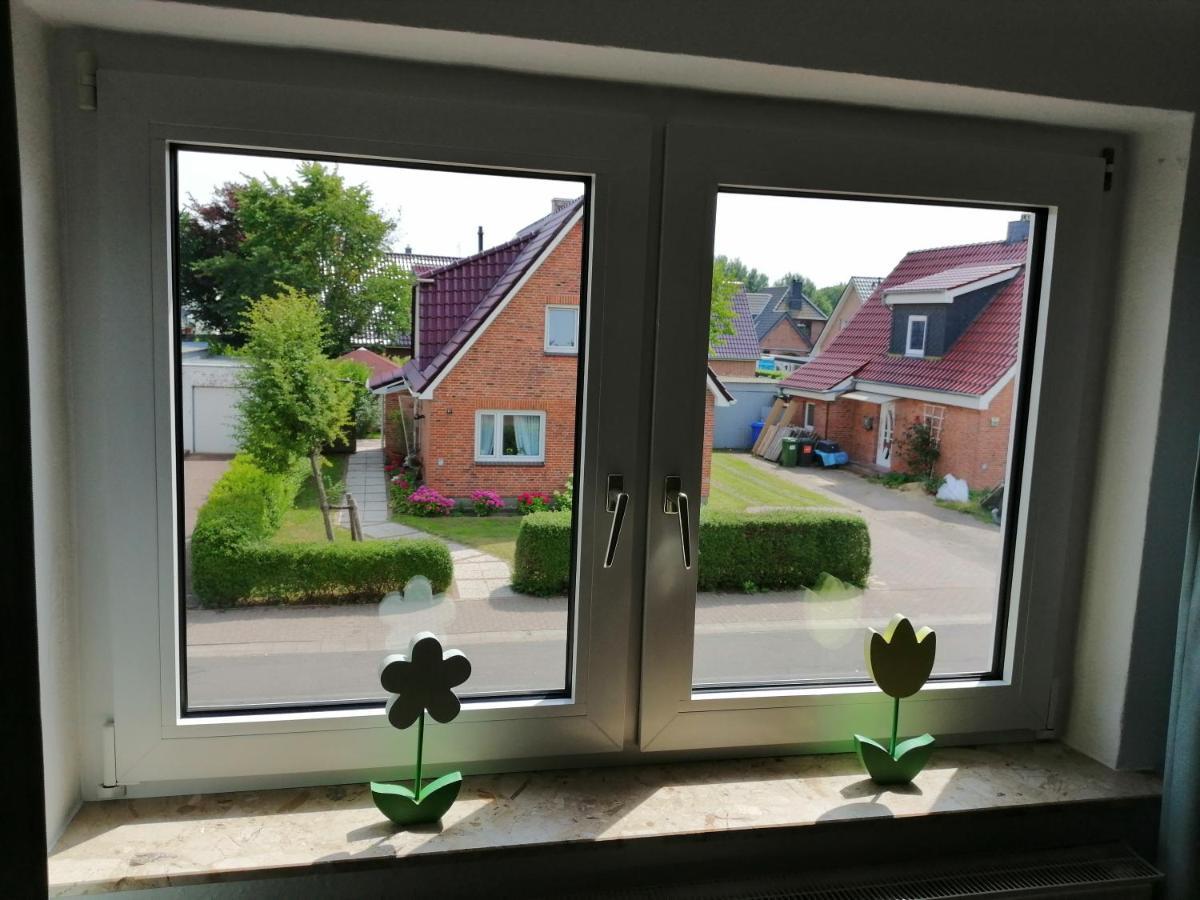 Haus Trossenstek II Apartment Busum Bagian luar foto