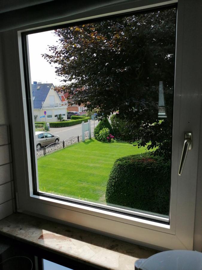 Haus Trossenstek II Apartment Busum Bagian luar foto